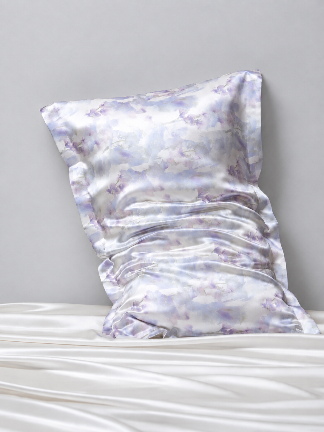 Éclat Mulberry Silk & Lyocell Pillowcase