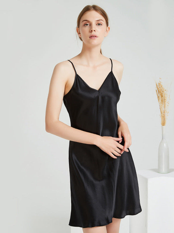 Rêverie 19 Momme Mulberry Silk V-Neck Nightdress