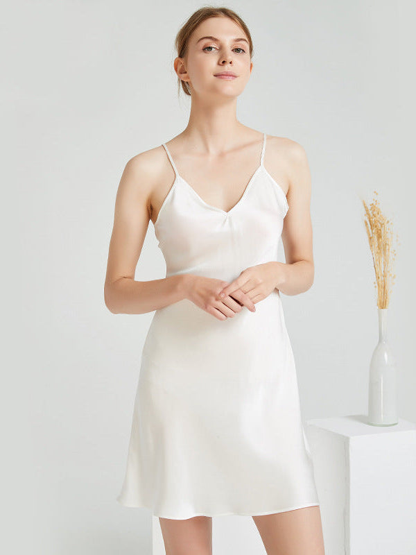 Rêverie 19 Momme Mulberry Silk V-Neck Nightdress