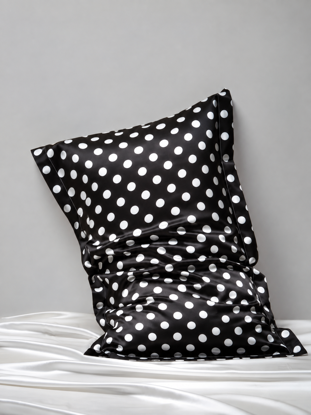 Éclat Mulberry Silk & Lyocell Pillowcase