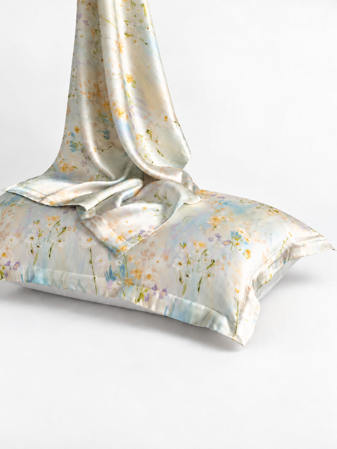 Éclat Mulberry Silk & Lyocell Pillowcase