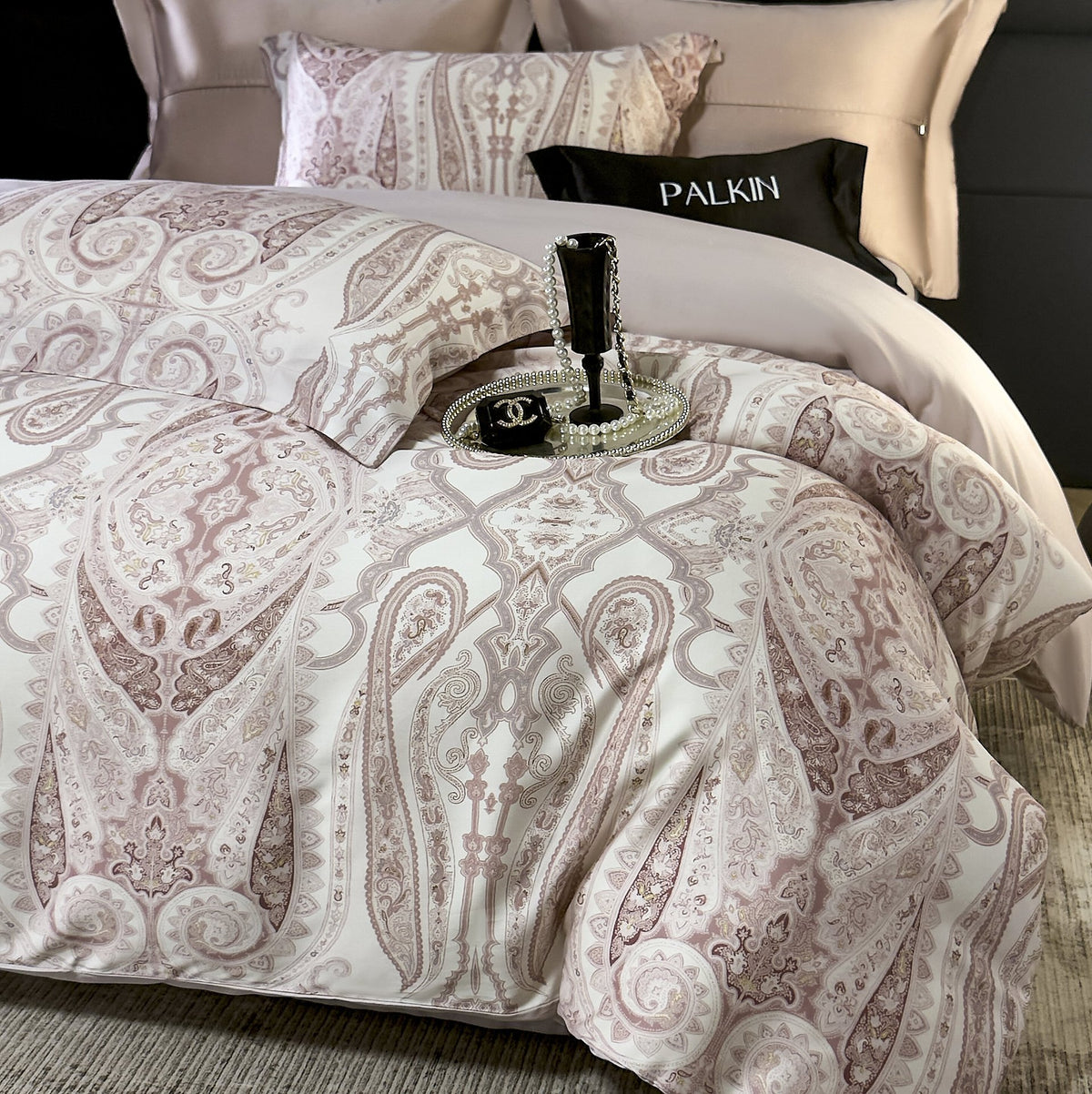Évania 60z Lenzing TENCEL™ Four-Piece Bedding Set