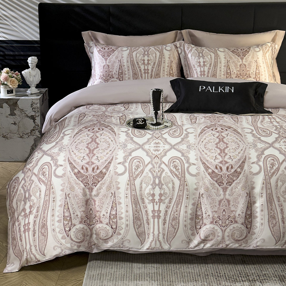 Évania 60z Lenzing TENCEL™ Four-Piece Bedding Set